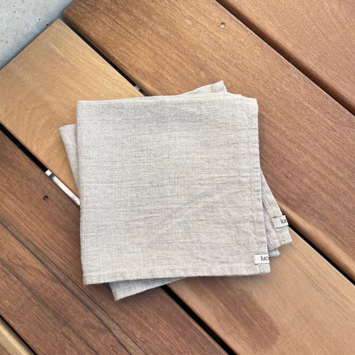 2 pieces lucevii napkins in linen