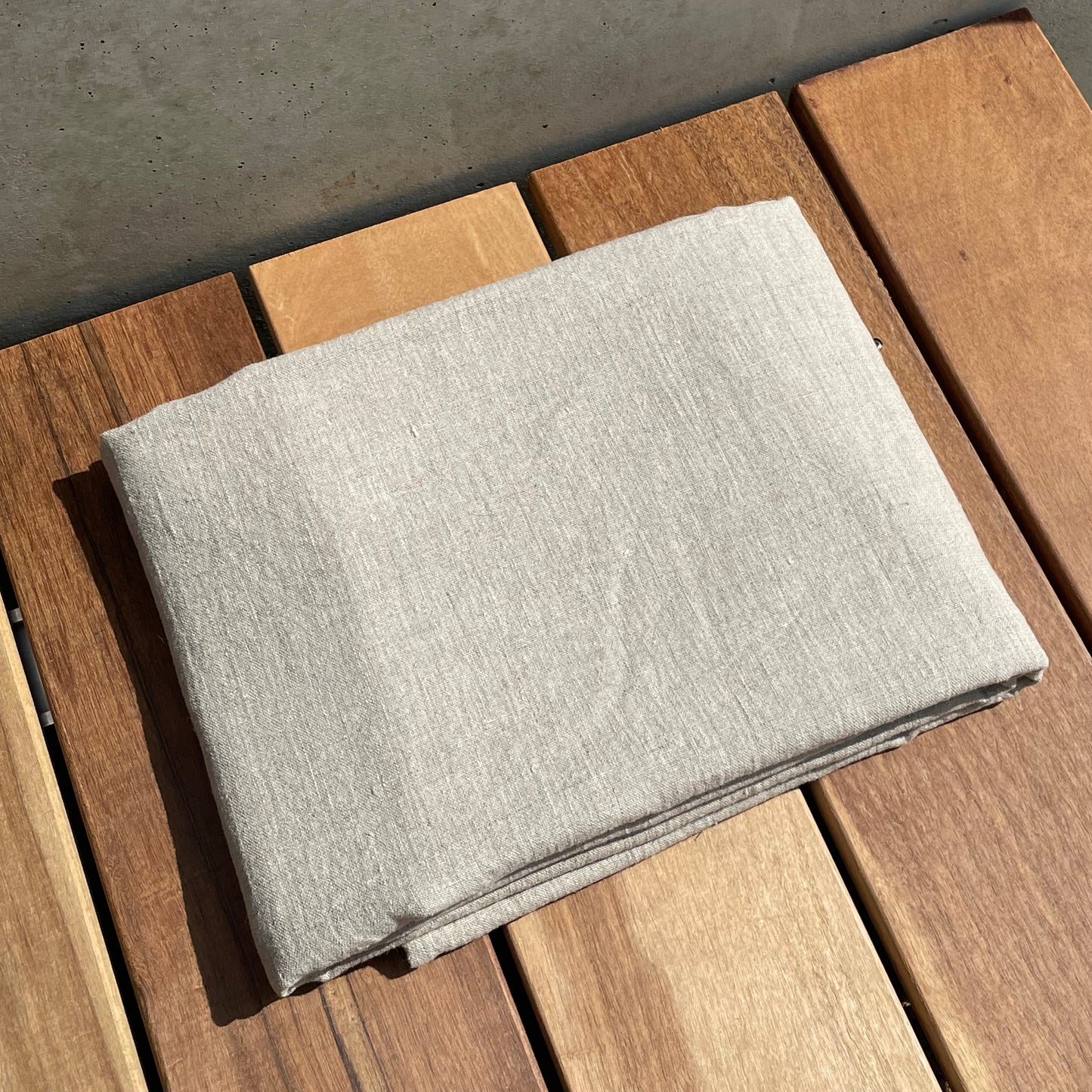 Linen bath sheet