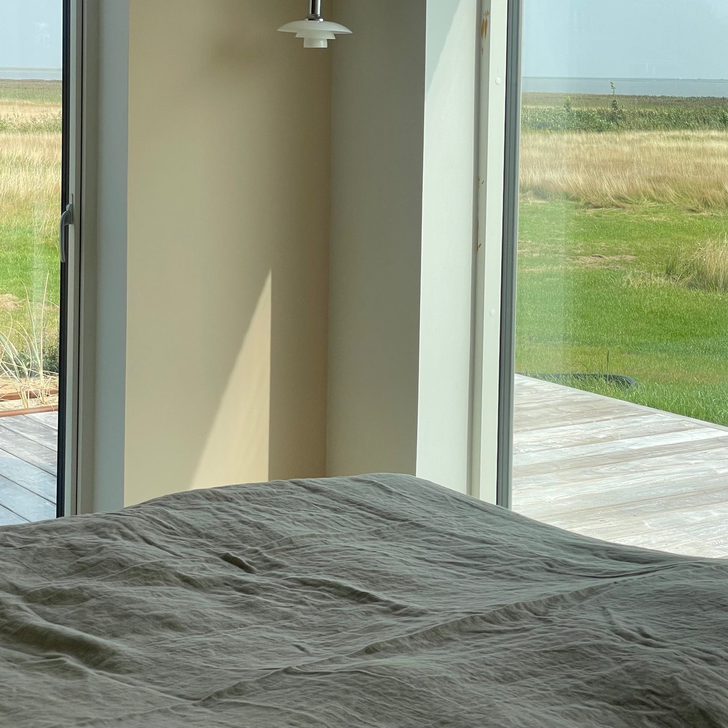 Linen bath sheet